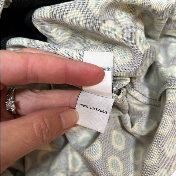 Diane Von Furstenberg Rose two green silk dress size 4 - Picture 6 of 8